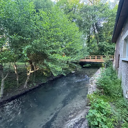 Σαλέ Bulle Au Fil De L'eau *